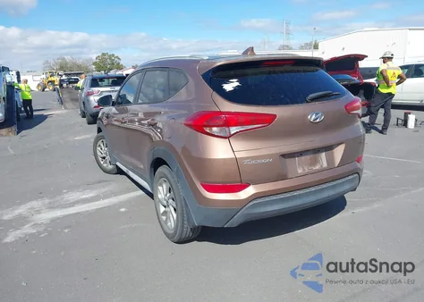 2017 Hyundai Tucson Se Plus z USA, uszkodzony, nr VIN KM8J33A43HU542868